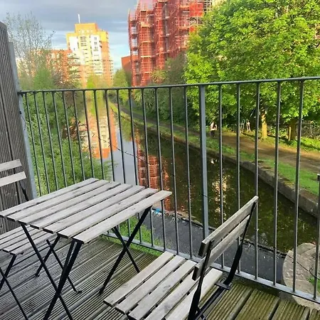 Cityfront Modern Apt Near City Centre/Etihad, Free Parking Manchester Exterior photo