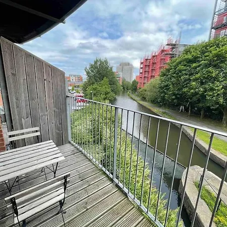 Cityfront Modern Apt Near City Centre/Etihad, Free Parking Manchester Exterior photo
